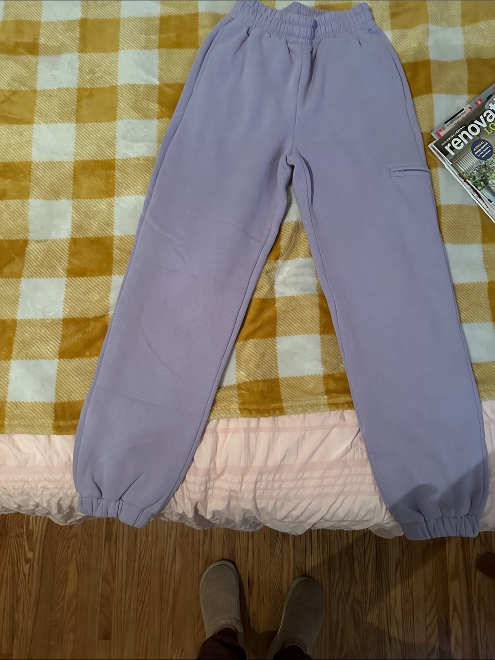 Comfrt  Relaxed-Fit Jogger Pants